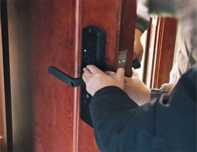 双台子24小时上门开锁公司